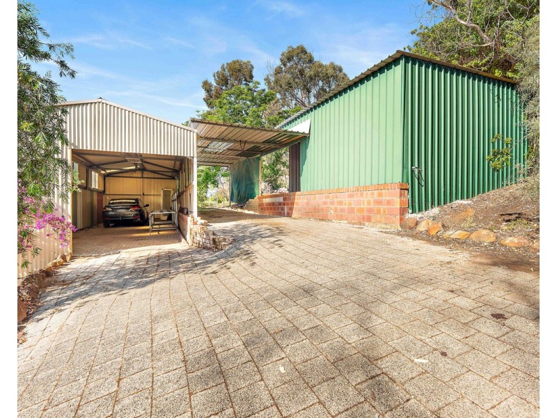 144 Albany Highway, Bedfordale WA 6112