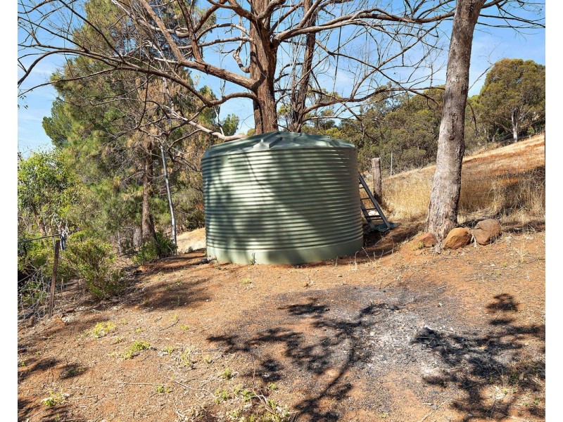 144 Albany Highway, Bedfordale WA 6112