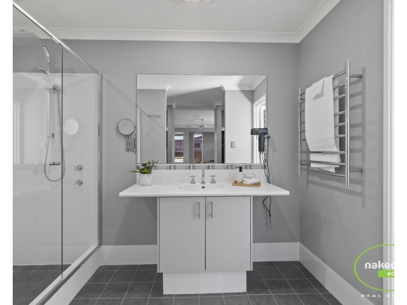 11 Hybanthus Avenue, High Wycombe WA 6057