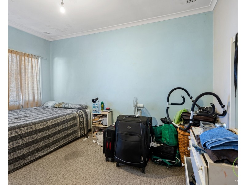 3 Teaguer Street, Wilson WA 6107