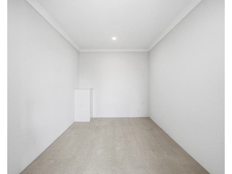 75 Willowdale Promenade, Piara Waters WA 6112