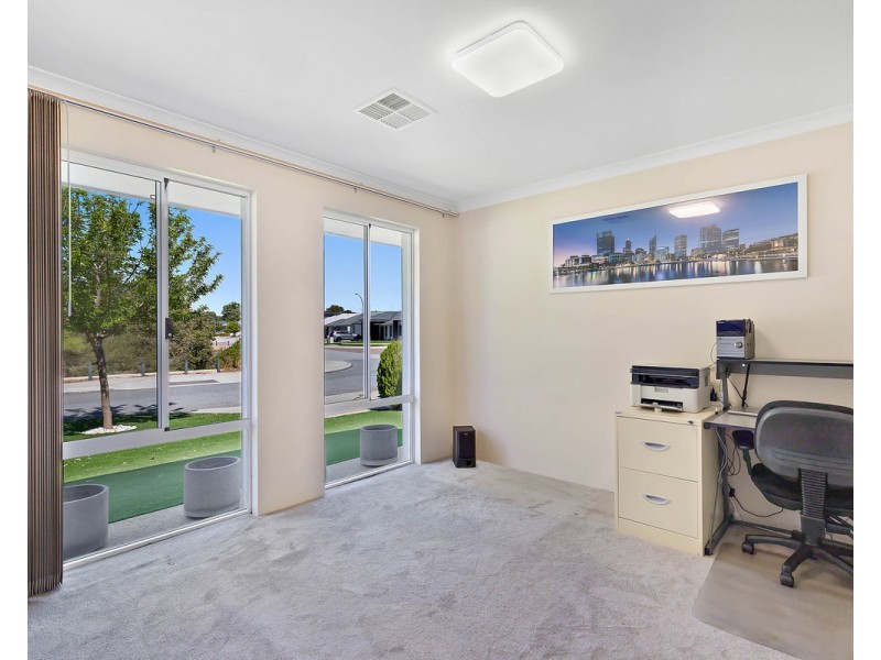 39 Lomond Way, Seville Grove WA 6112