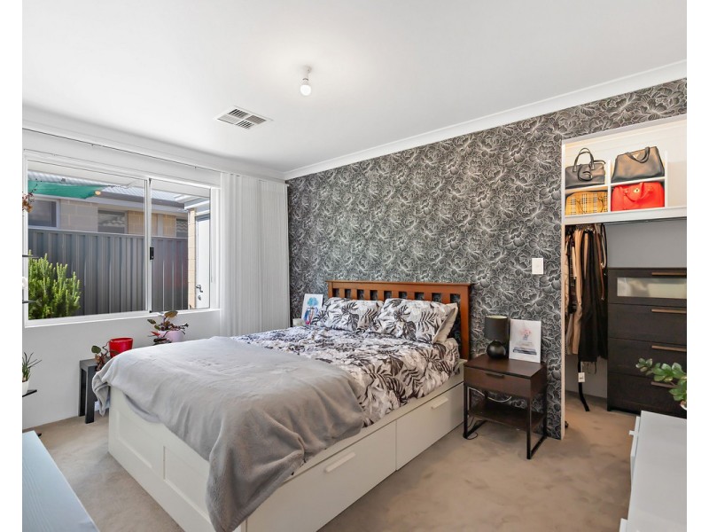 39 Lomond Way, Seville Grove WA 6112