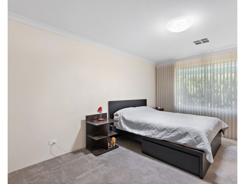 39 Lomond Way, Seville Grove WA 6112
