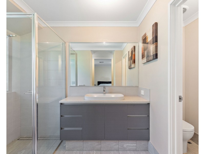 39 Lomond Way, Seville Grove WA 6112