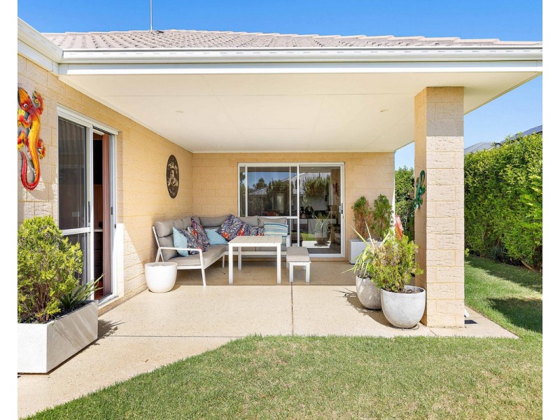 39 Lomond Way, Seville Grove WA 6112