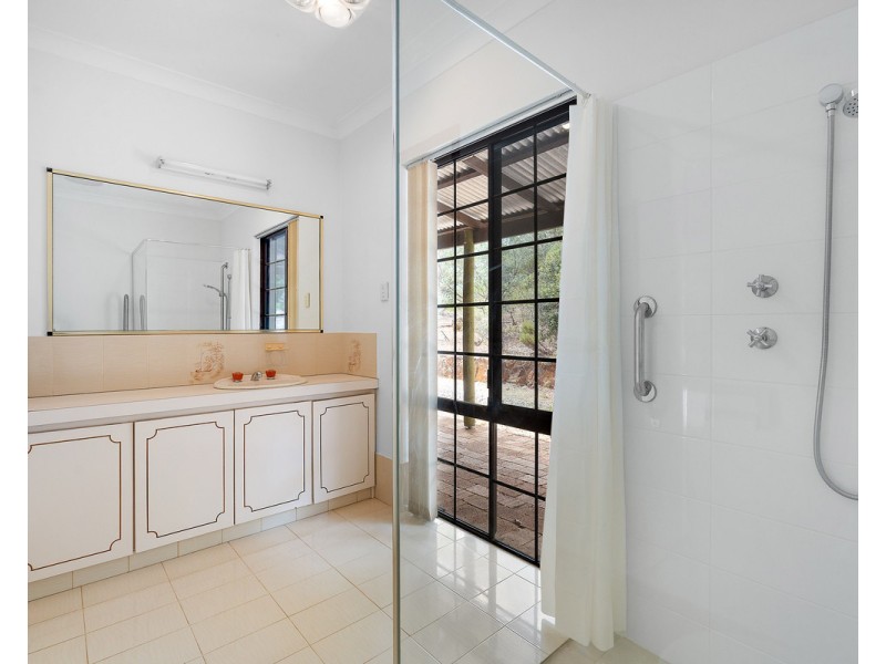 170 Springfield Road, Bedfordale WA 6112