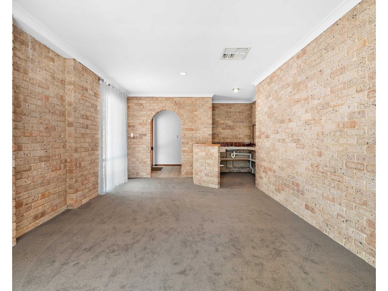 170 Springfield Road, Bedfordale WA 6112