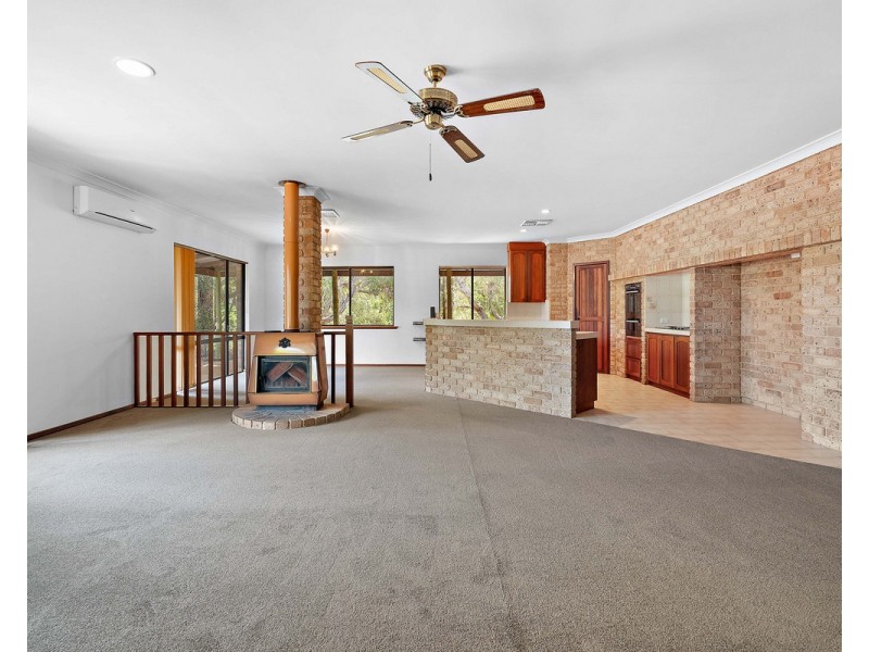 170 Springfield Road, Bedfordale WA 6112