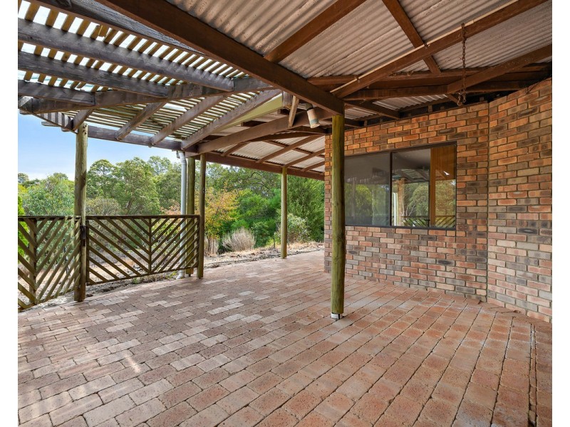 170 Springfield Road, Bedfordale WA 6112