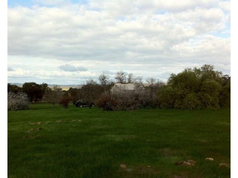 838 Moramockining Road, Wandering WA 6308