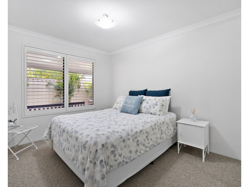 33 Tipperary Bend, Canning Vale WA 6155