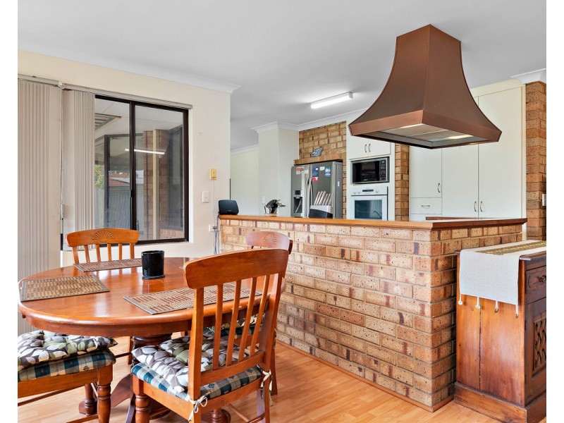 3 Bishop Close, Seville Grove WA 6112