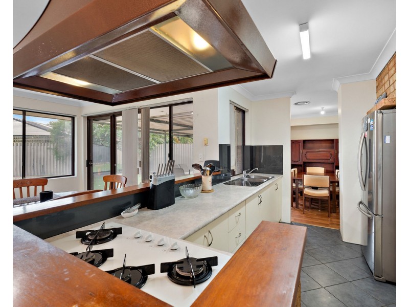 3 Bishop Close, Seville Grove WA 6112