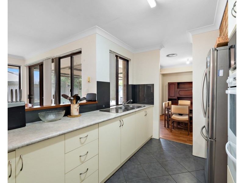 3 Bishop Close, Seville Grove WA 6112