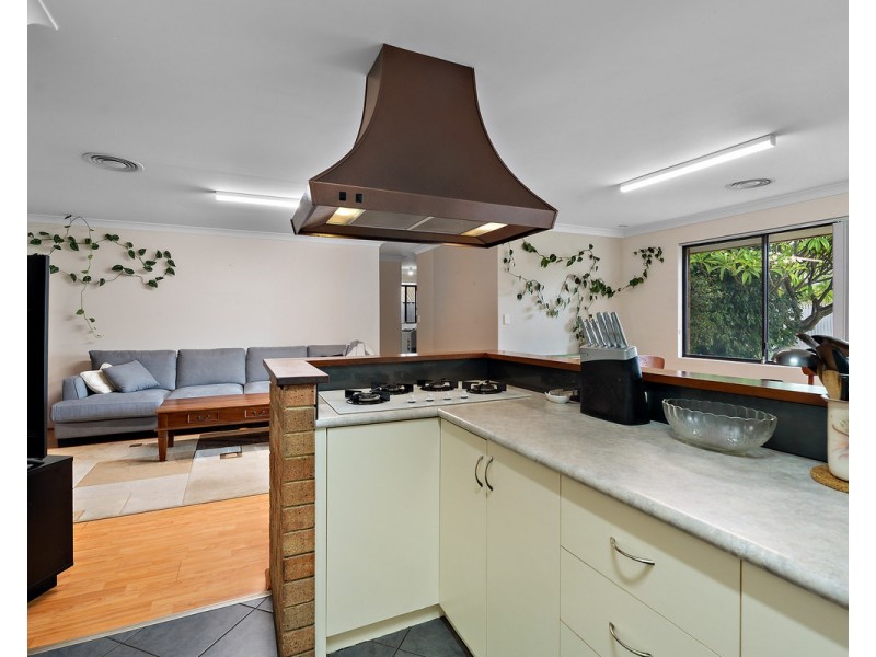 3 Bishop Close, Seville Grove WA 6112