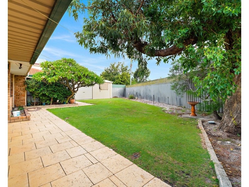 3 Bishop Close, Seville Grove WA 6112