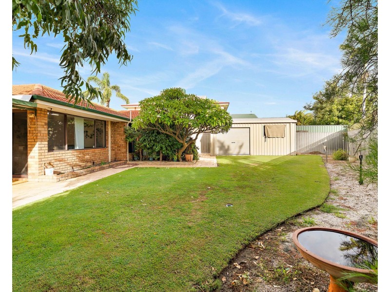 3 Bishop Close, Seville Grove WA 6112