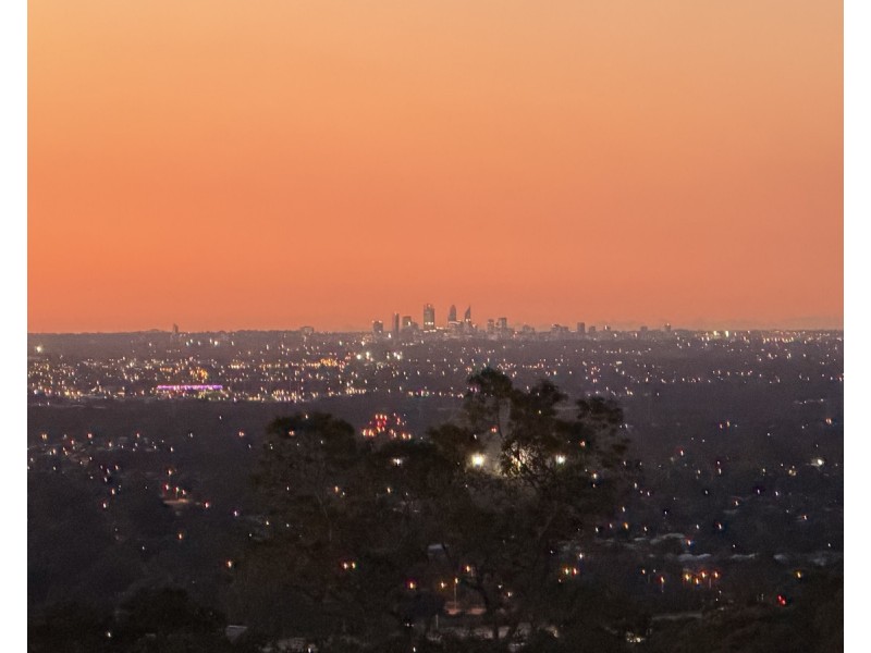 14 Gold Place, Mount Richon WA 6112