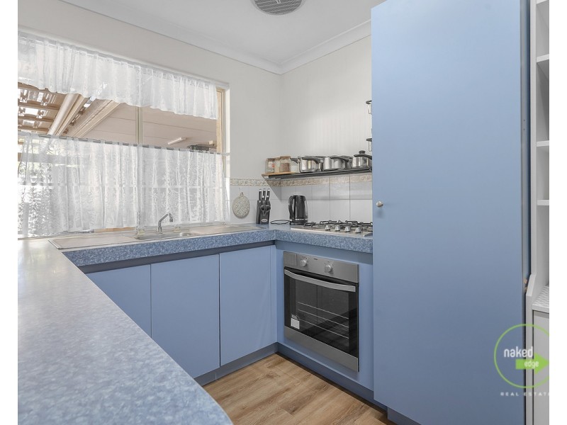 27 Jobson Loop, Brookdale WA 6112