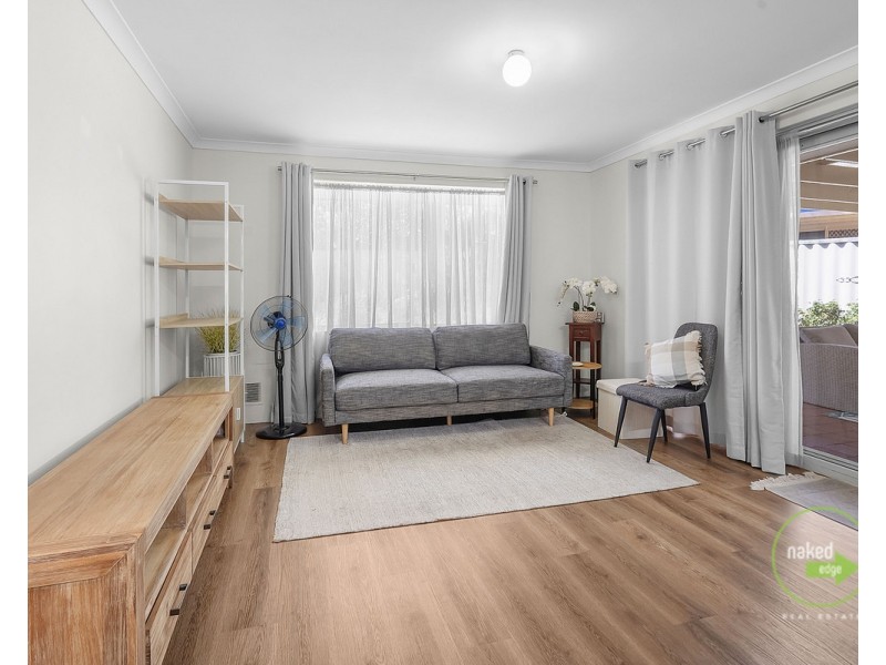 27 Jobson Loop, Brookdale WA 6112