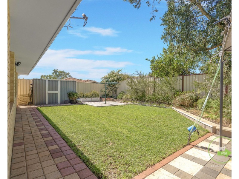 27 Jobson Loop, Brookdale WA 6112