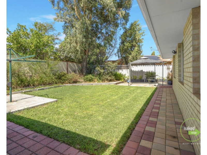 27 Jobson Loop, Brookdale WA 6112