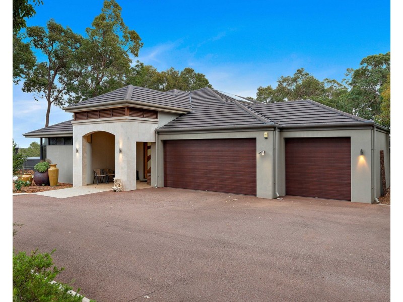 8 Meldrum Loop, Bedfordale WA 6112
