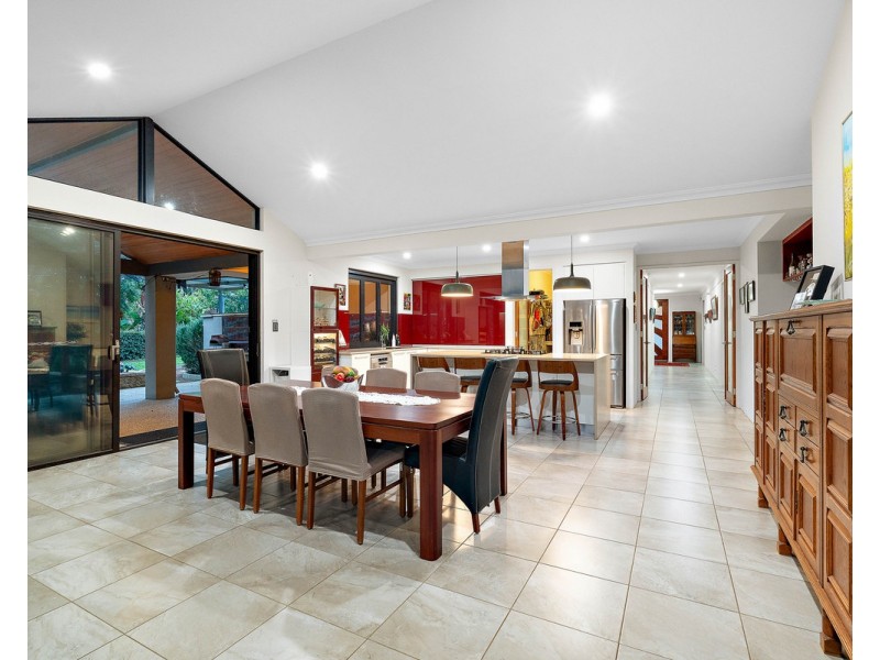 8 Meldrum Loop, Bedfordale WA 6112