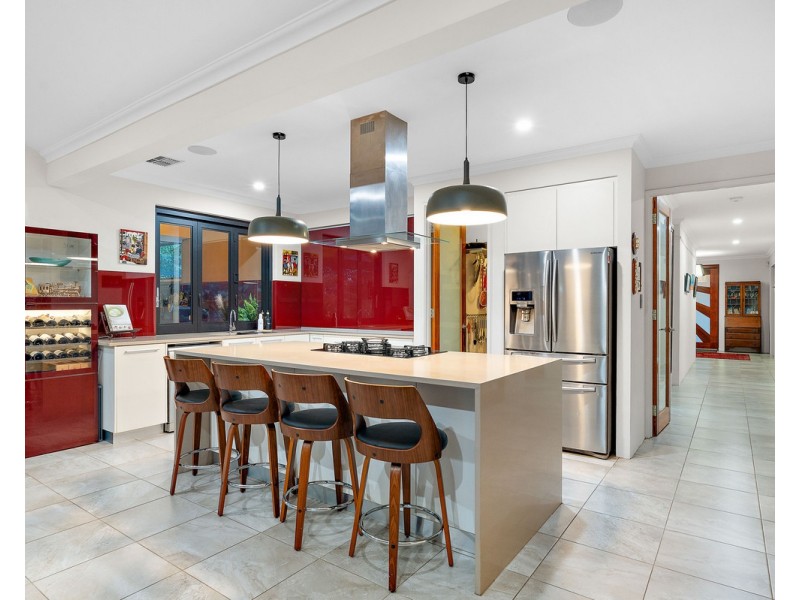 8 Meldrum Loop, Bedfordale WA 6112