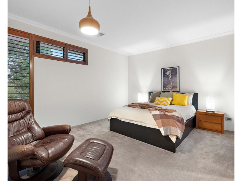 8 Meldrum Loop, Bedfordale WA 6112