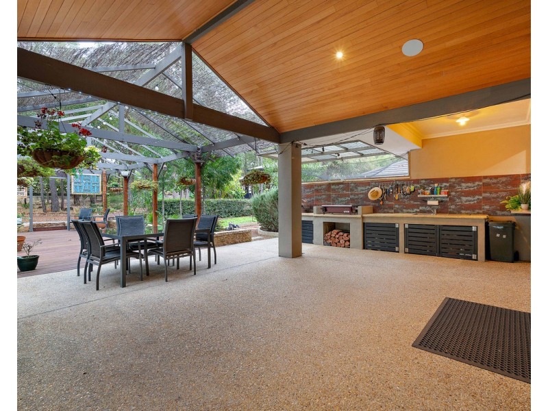 8 Meldrum Loop, Bedfordale WA 6112