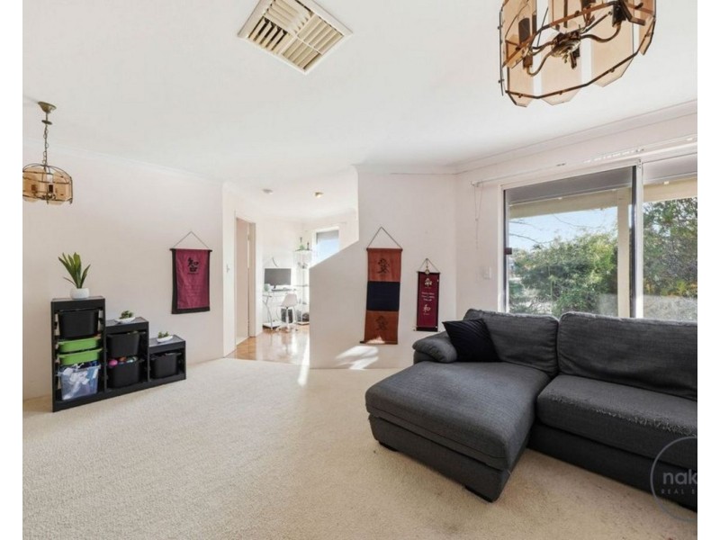 7 Foreshore Place, Gosnells WA 6110