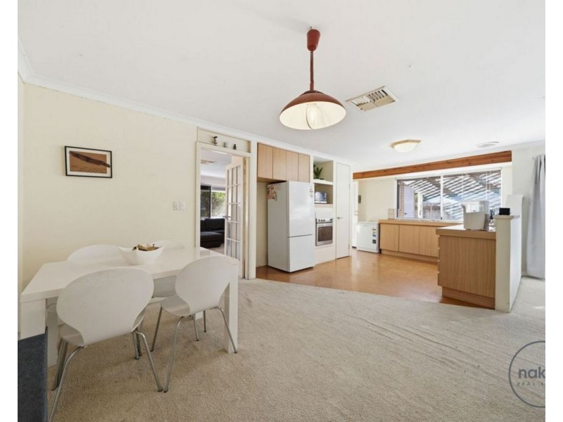 7 Foreshore Place, Gosnells WA 6110