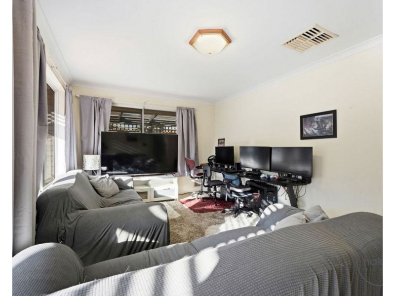 7 Foreshore Place, Gosnells WA 6110