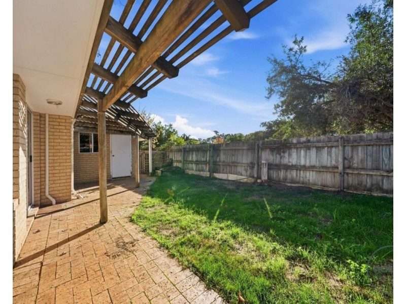 7 Foreshore Place, Gosnells WA 6110