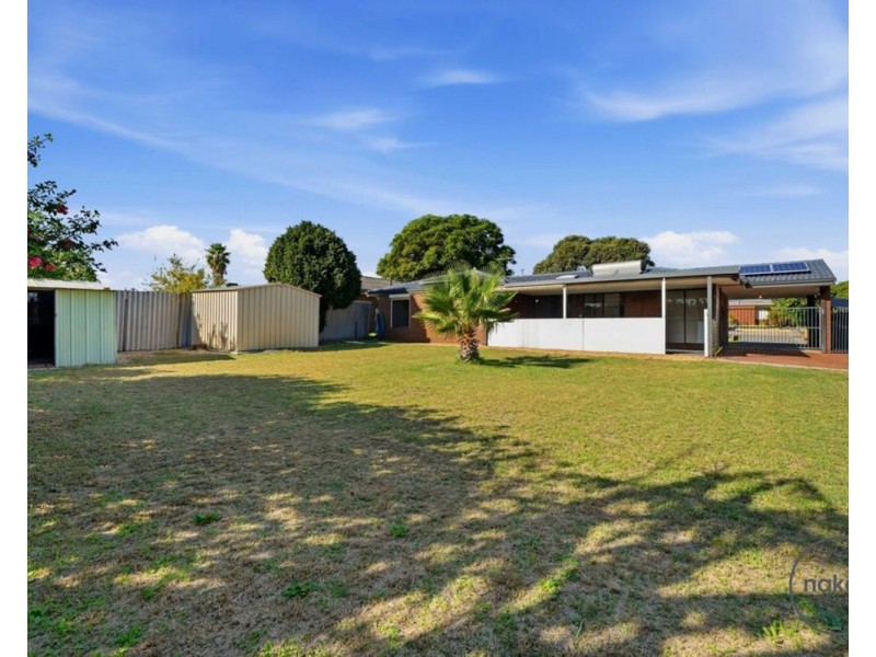8 Carson Court, Gosnells WA 6110