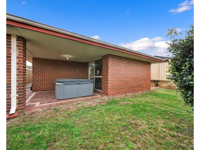 8 Euston Link, Bertram WA 6167