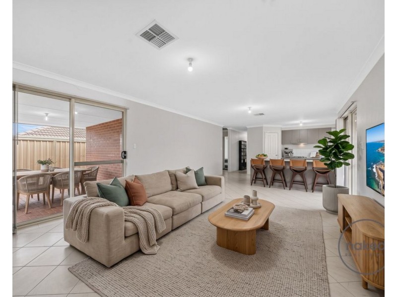 8 Euston Link, Bertram WA 6167