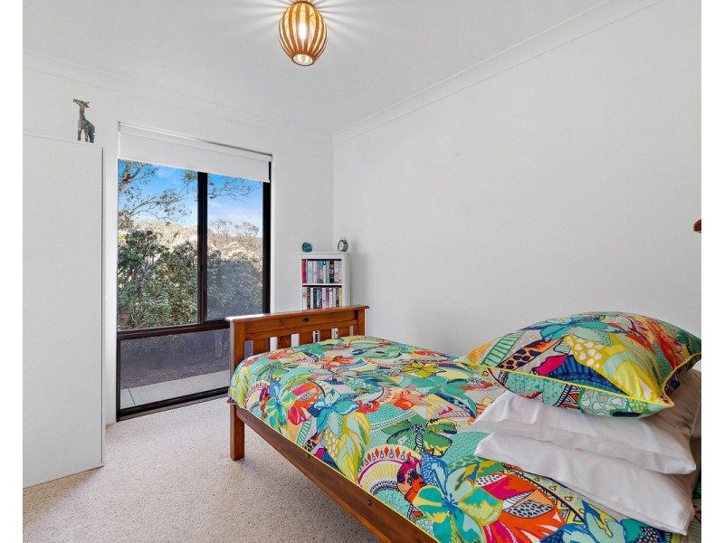 8 Ophelia Grove, Mount Nasura WA 6112