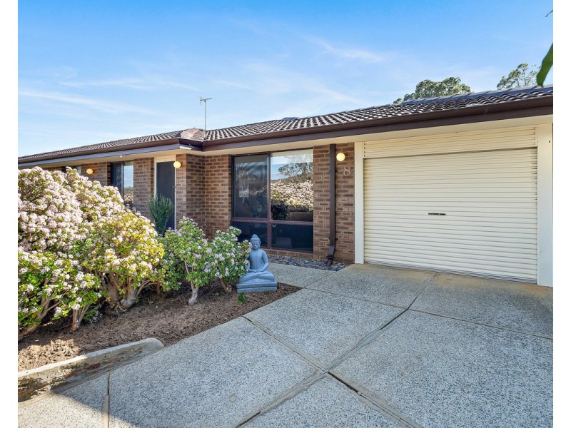 8 Ophelia Grove, Mount Nasura WA 6112