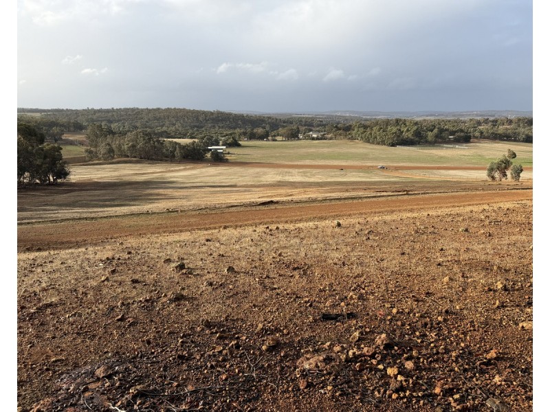 177 O’Connell Road, Wandering WA 6308