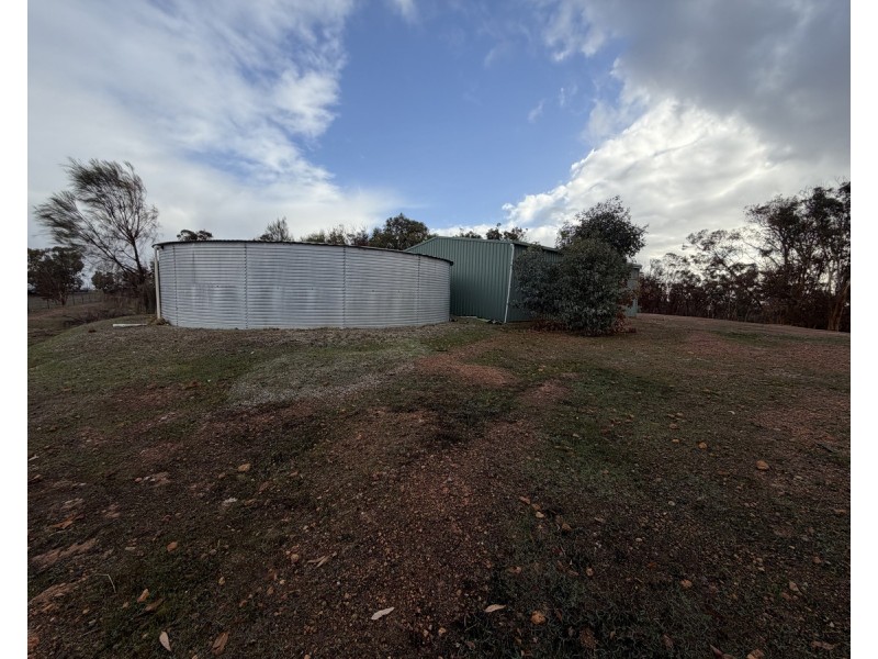 177 O’Connell Road, Wandering WA 6308
