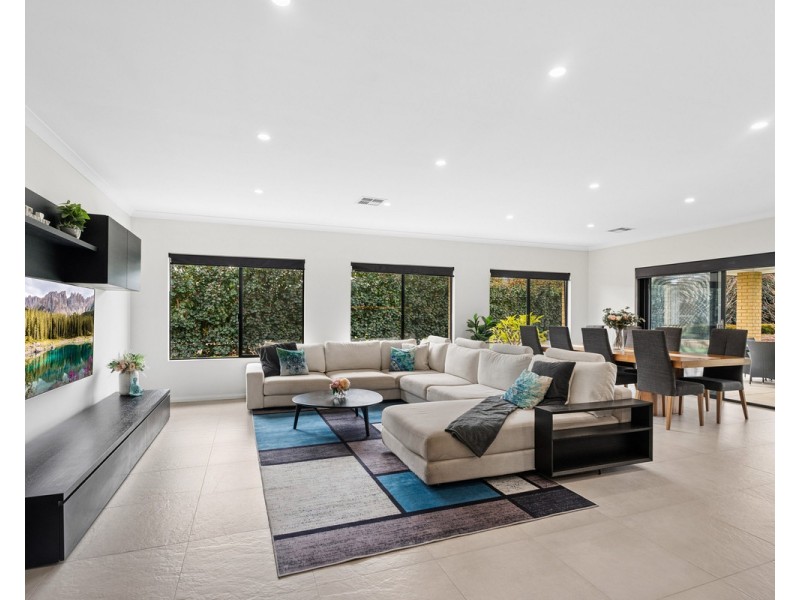 65 Todman Grove, Darling Downs WA 6122