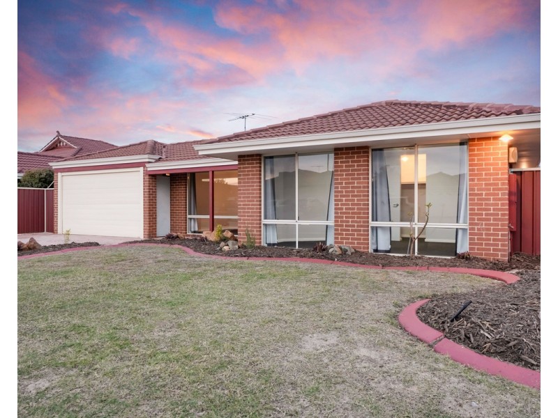 32 Prince Regent Boulevard, Gosnells WA 6110