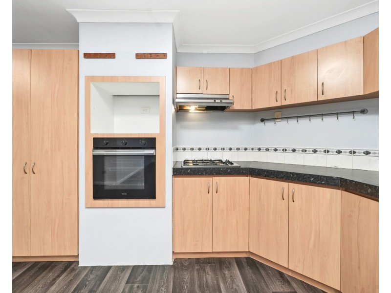 32 Prince Regent Boulevard, Gosnells WA 6110
