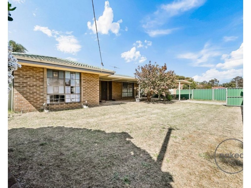 128 Dellar Road, Maddington WA 6109