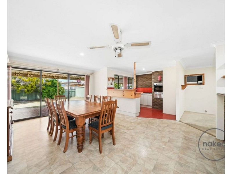 128 Dellar Road, Maddington WA 6109