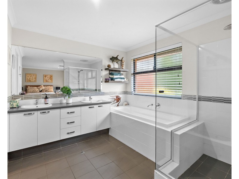 24 Meldrum Loop, Bedfordale WA 6112