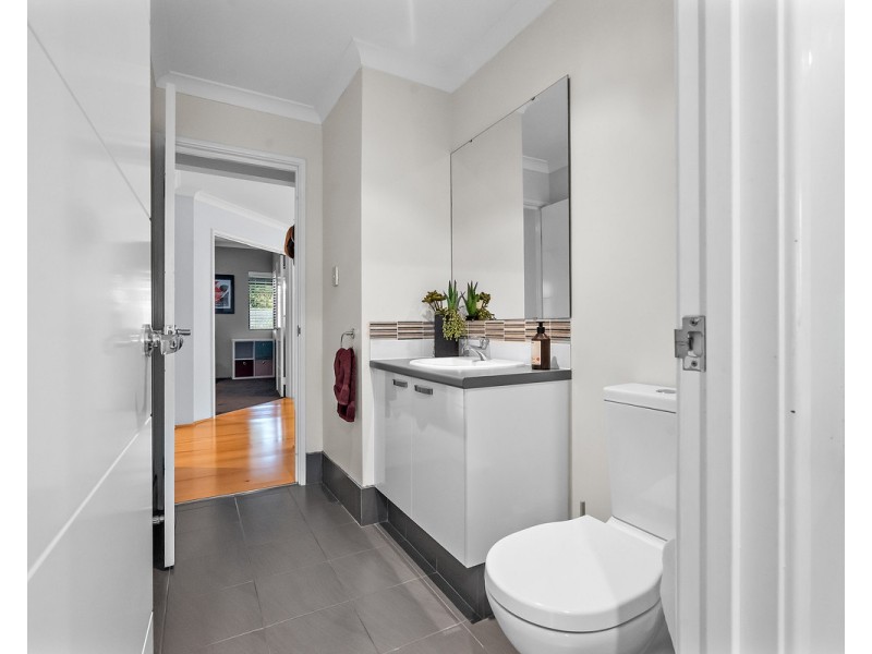 24 Meldrum Loop, Bedfordale WA 6112